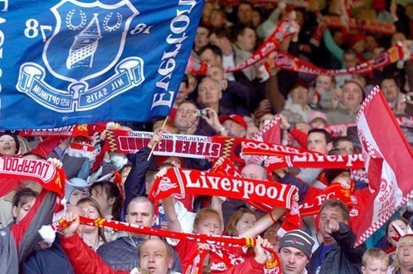 liverpool-and-everton-fans-620-292988739.jpg